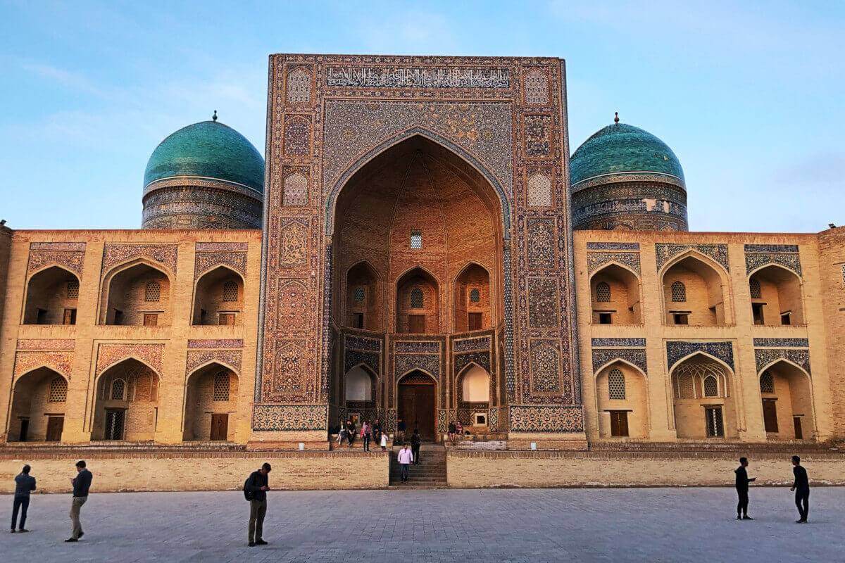 Miri Arab Madrasah, Bukhara